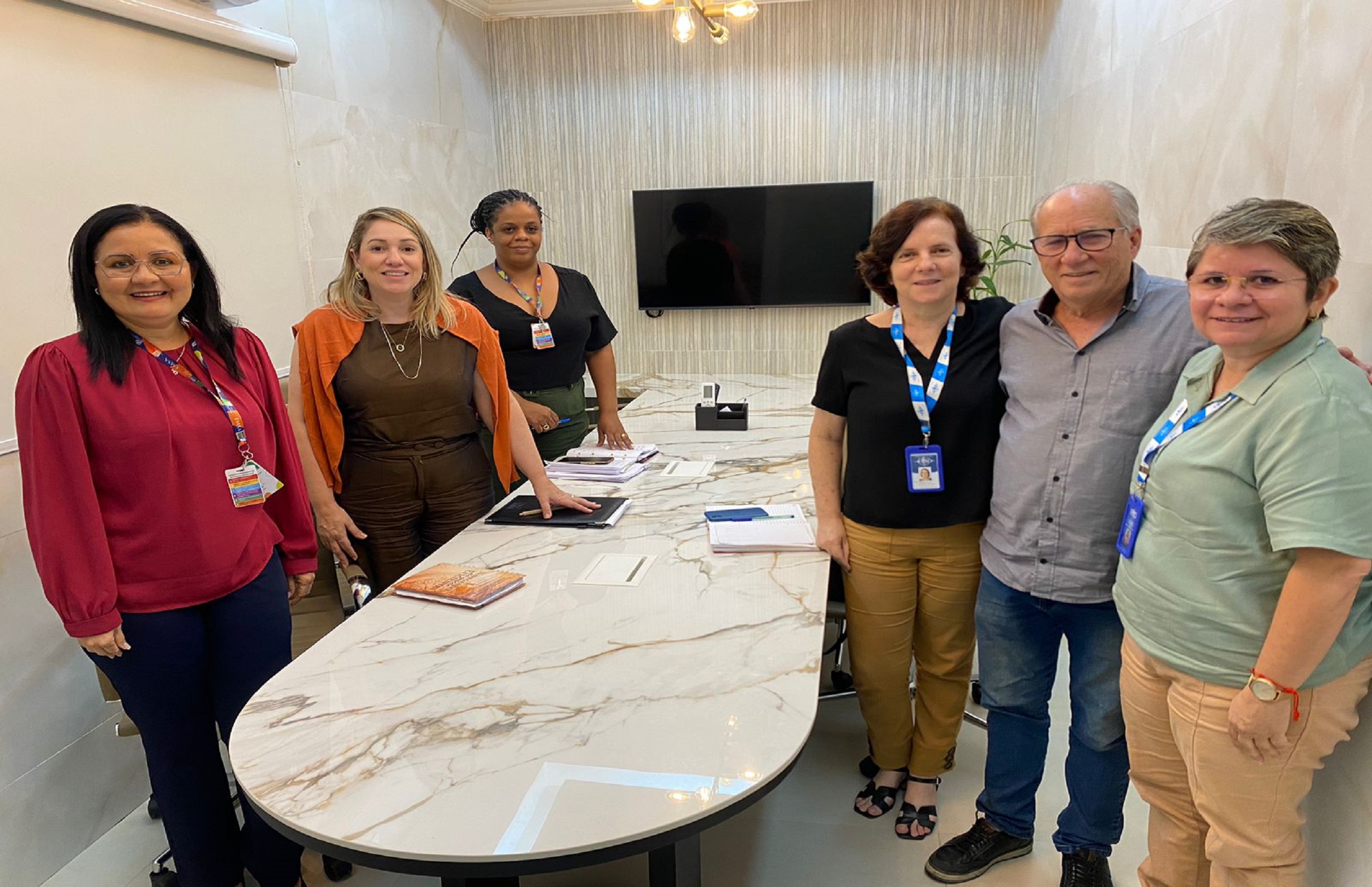 Alta Gestão do Hospital Maria Lucinda recebe representantes da FMO