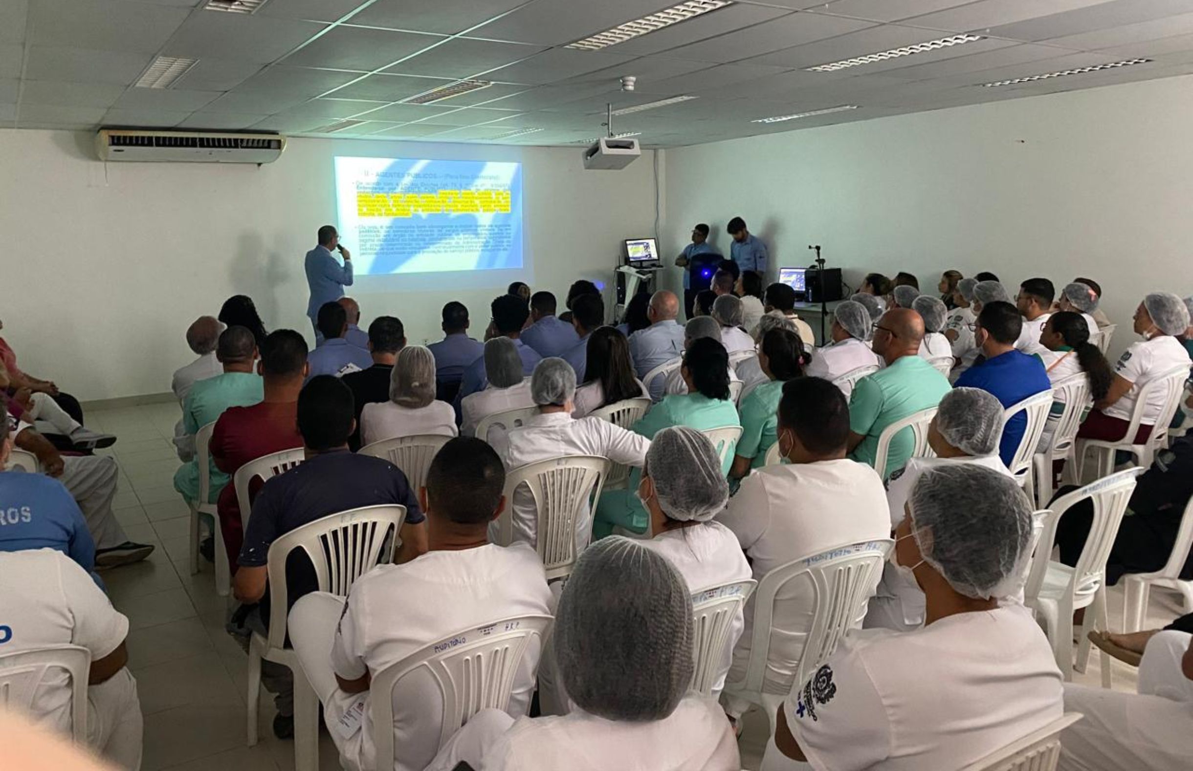 Condutas vedadas e propaganda política são tema de palestra realizada nas filiais da FMSA