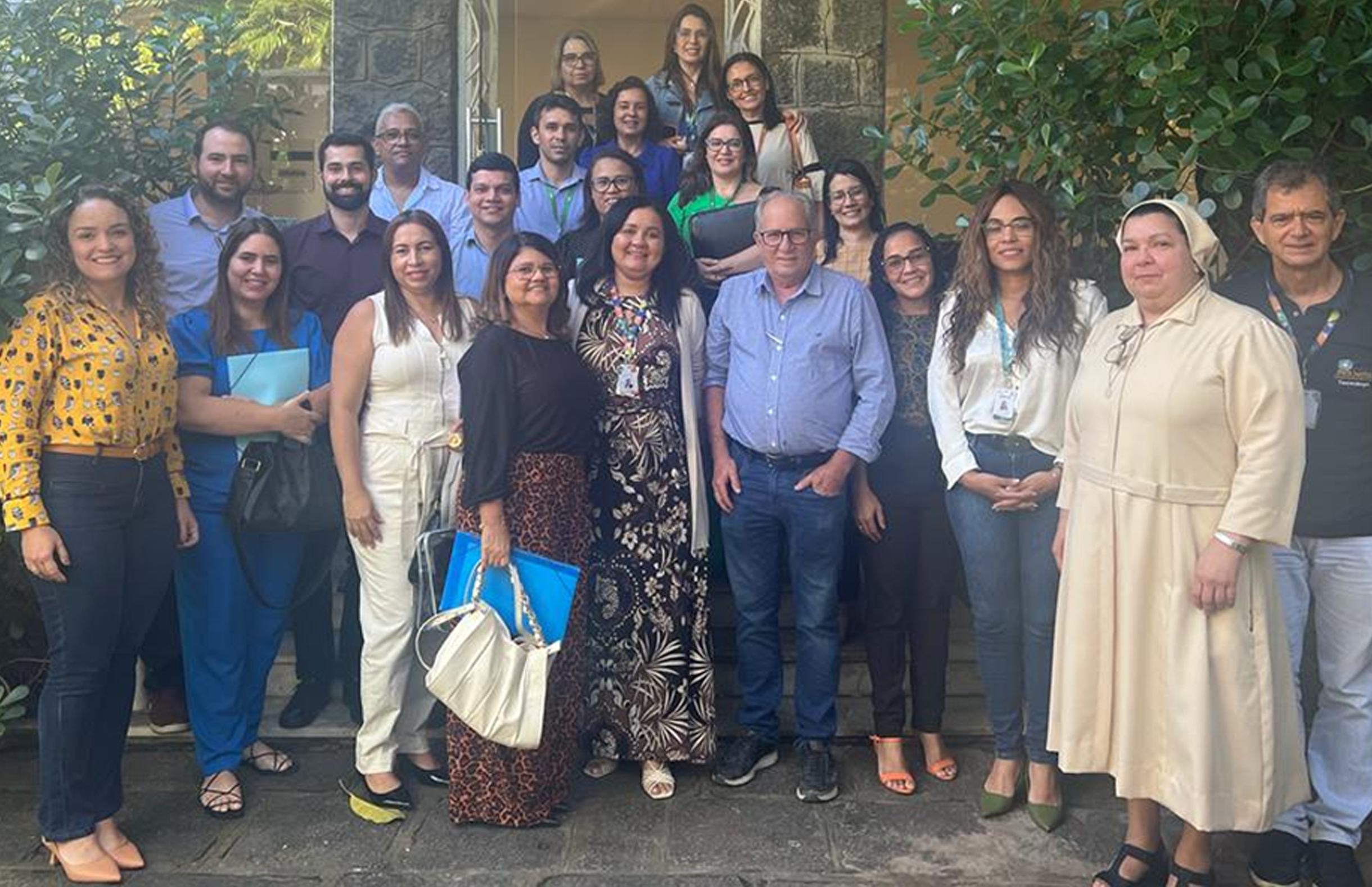 Fundação Manoel da Silva Almeida/Hospital Maria Lucinda promove encontro com os gestores