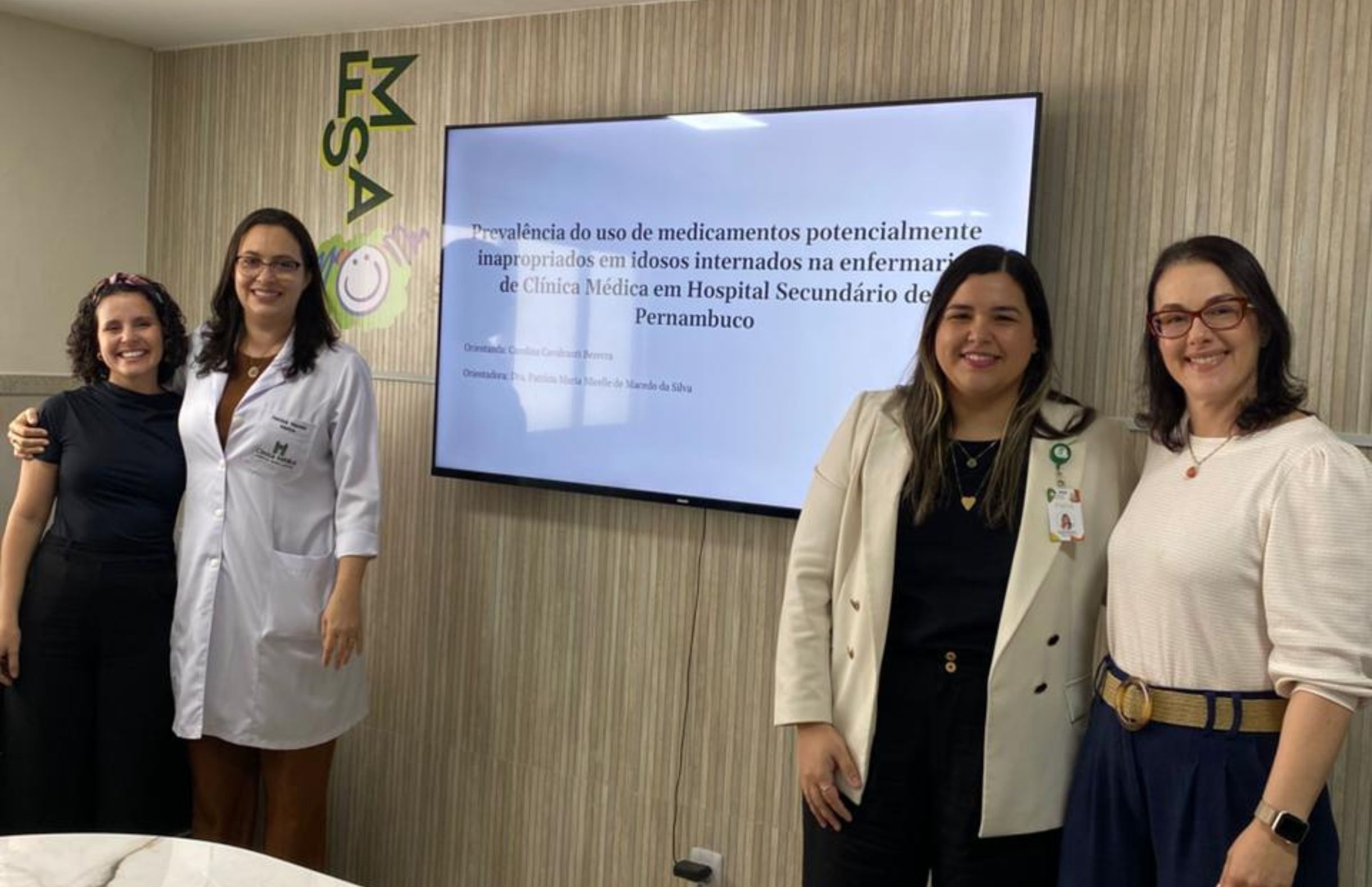 Hospital Maria Lucinda forma novos especialistas em Clínica Médica e destaca impacto direto na qualificação do cuidado ao SUS