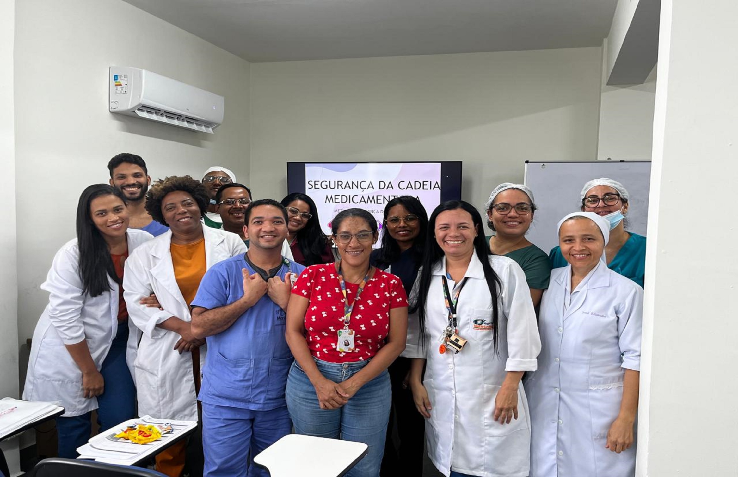 Profissionais do Hospital Maria Lucinda de Capacitação sobre segurança da cadeia de medicamentos